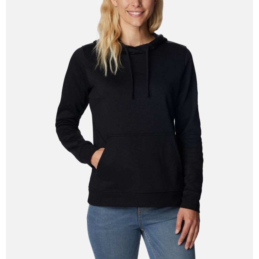 ピンクのパーカーでタフなコロンビアの女性のテストされた黒のttipロゴ