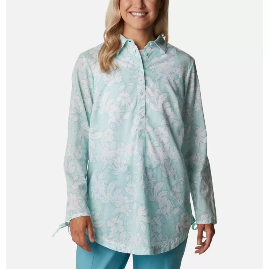 女性のキャンプ ヘンリー 2 世のチュニック 氷のような朝 湖岸 花 コロンビア