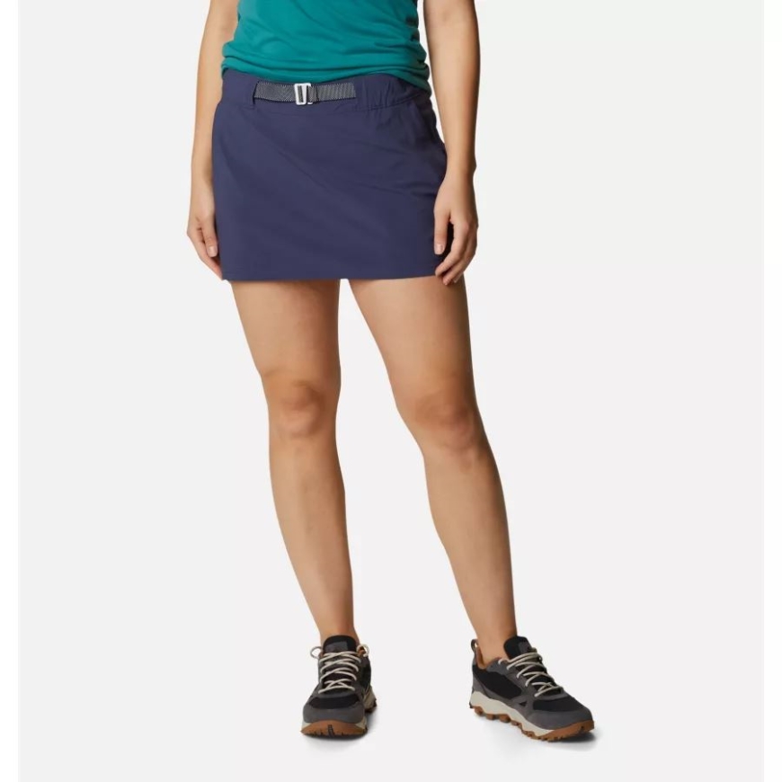 女性の楽しいクリークスコートコロンビア夜行性